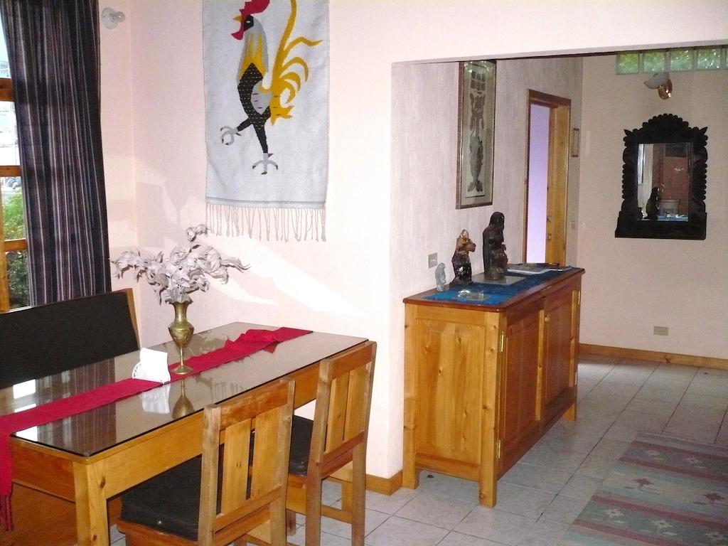 Posada Los Encuentros Panajachel Rum bild